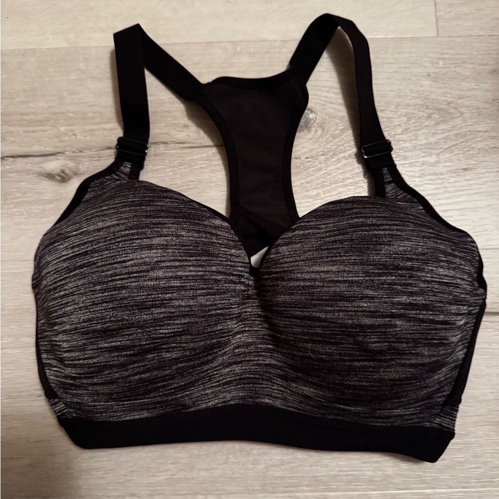 Victoria Secret Sport Bra 32DDD